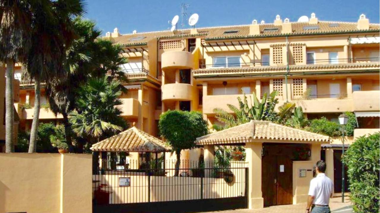 Apartamento - Alicate Beachfront Apartment-9