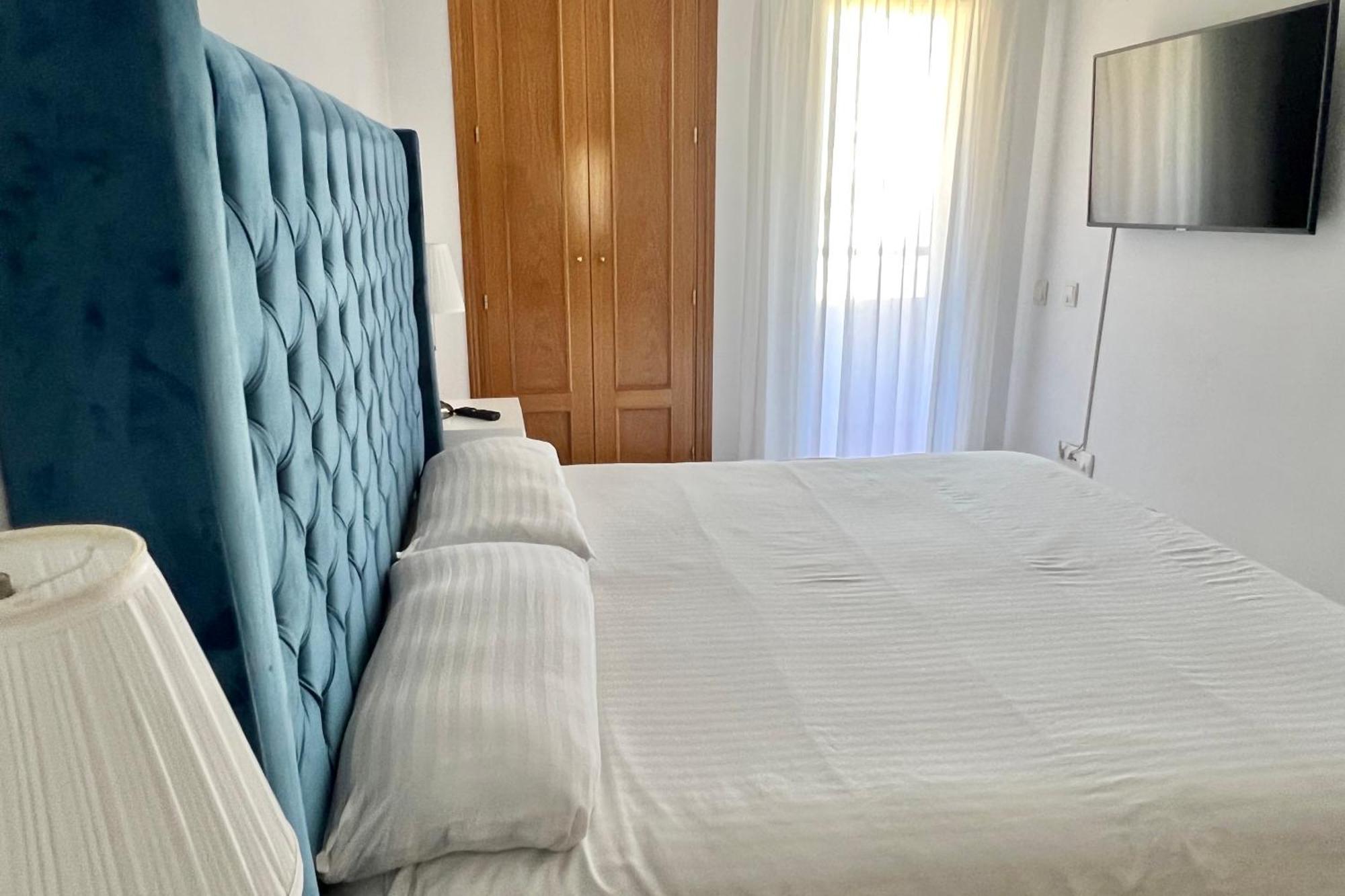 - Alicate Beachfront Apartment-9 Apartamento *